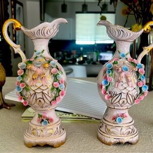 Antique ceramic vases. Matching. Perfect condition.